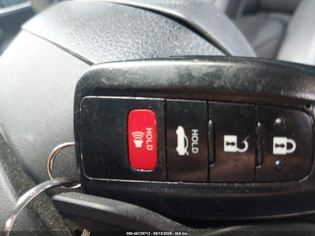 46129712 :رقم المزاد ، 4T1B11HK5KU267031 vin ، 2019 Toyota Camry Se مزاد بيع