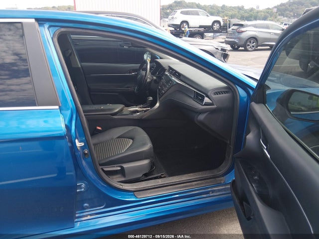 46129712 :رقم المزاد ، 4T1B11HK5KU267031 vin ، 2019 Toyota Camry Se مزاد بيع