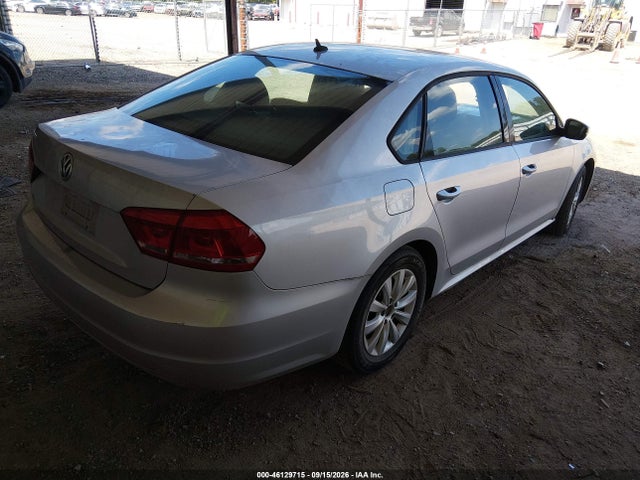 2012 Volkswagen Passat 2.5l S მანქანა იყიდება აუქციონზე, vin: 1VWAP7A36CC005365, აუქციონის ნომერი: 46129715