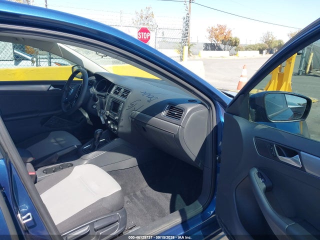 Volkswagen Jetta 1.4t S 2018 3VW2B7AJXJM238839 Image 5