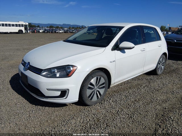 46129757 :رقم المزاد ، WVWKP7AU6GW913559 vin ، 2016 Volkswagen E-golf Se مزاد بيع