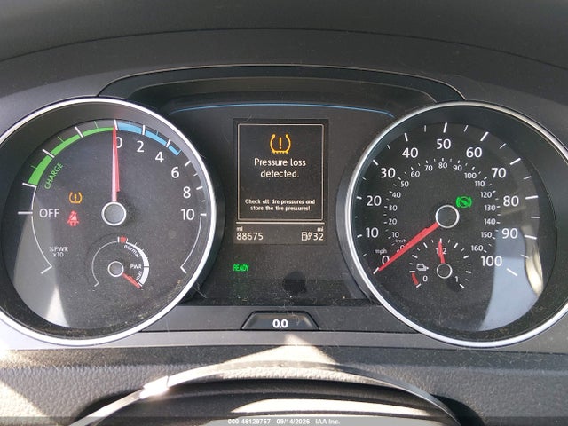 46129757 :رقم المزاد ، WVWKP7AU6GW913559 vin ، 2016 Volkswagen E-golf Se مزاد بيع