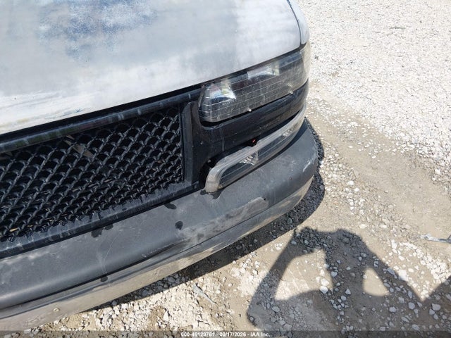 Продаж на аукціоні авто 2000 Chevrolet Silverado 1500 Ls, vin: 2GCEC19V2Y1253192, номер лоту: 46129761