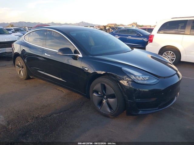 2018 Tesla Model 3 Long Range/mid Range მანქანა იყიდება აუქციონზე, vin: 5YJ3E1EA2JF044493, აუქციონის ნომერი: 46129796