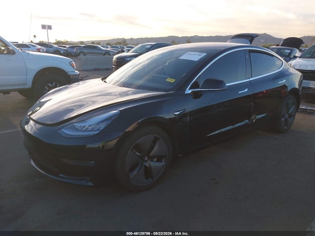 Продажа на аукционе авто 2018 Tesla Model 3 Long Range/mid Range, vin: 5YJ3E1EA2JF044493, номер лота: 46129796