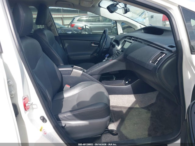 Продажа на аукционе авто 2015 Toyota Prius Four, vin: JTDKN3DUXF1999030, номер лота: 46129802