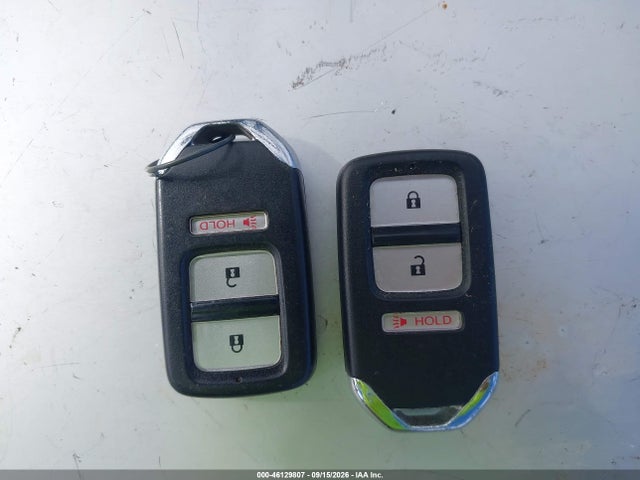 46129807 :رقم المزاد ، JHMGK5H85HS016130 vin ، 2017 Honda Fit Ex-l مزاد بيع