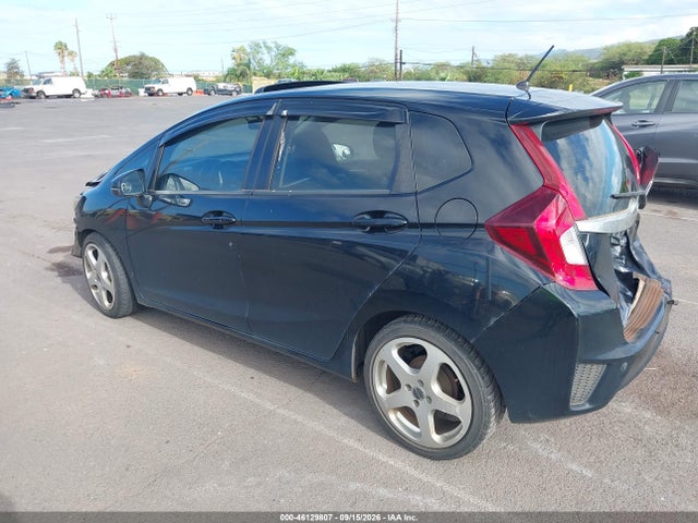 46129807 :رقم المزاد ، JHMGK5H85HS016130 vin ، 2017 Honda Fit Ex-l مزاد بيع