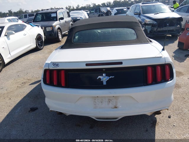 46129824 :رقم المزاد ، 1FATP8EM3F5330851 vin ، 2015 Ford Mustang V6 مزاد بيع