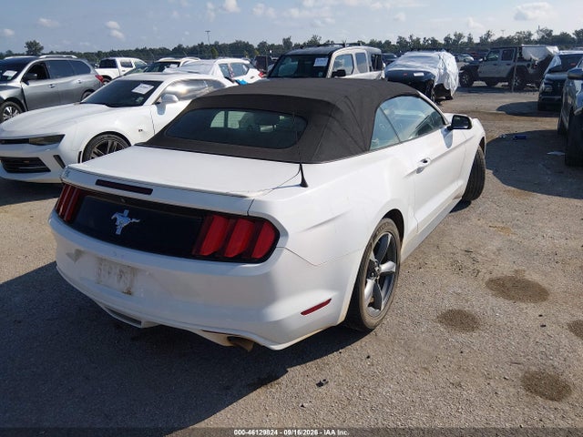46129824 :رقم المزاد ، 1FATP8EM3F5330851 vin ، 2015 Ford Mustang V6 مزاد بيع