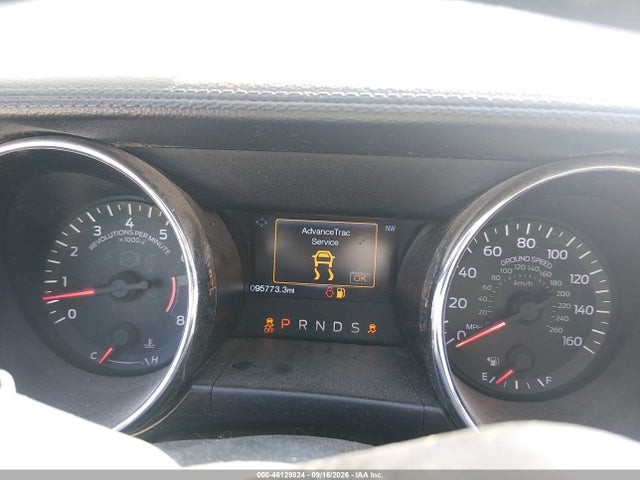 46129824 :رقم المزاد ، 1FATP8EM3F5330851 vin ، 2015 Ford Mustang V6 مزاد بيع