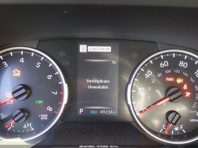 2T3C1RFV5NW215829 Toyota Rav4 Xle Premium