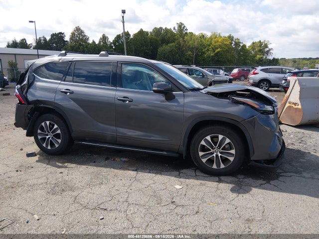 Aukcja sprzedaży 2022 Toyota Highlander Xle, vin: 5TDGZRBH4NS227367, numer aukcji: 46129856