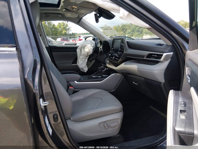 Aukcja sprzedaży 2022 Toyota Highlander Xle, vin: 5TDGZRBH4NS227367, numer aukcji: 46129856