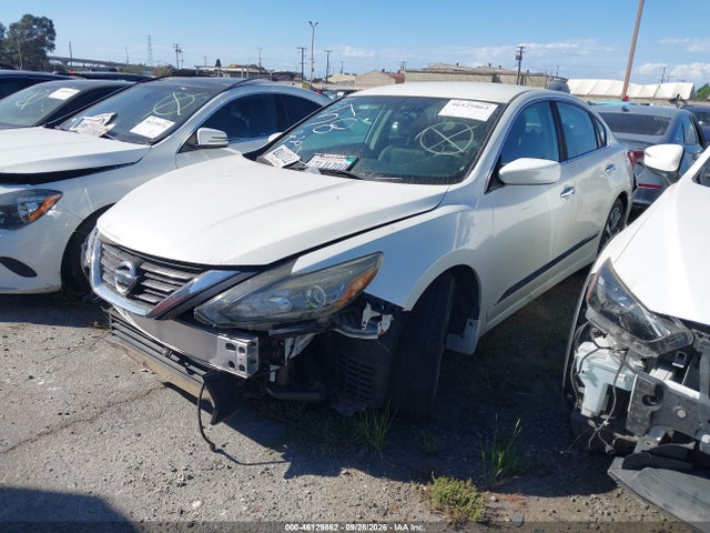 Nissan Altima 2.5 Sr 2016 1N4AL3AP7GC185302 Image 2