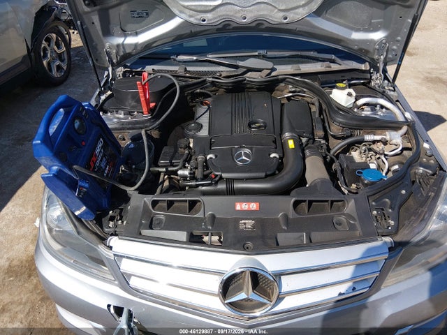 Продажа на аукционе авто 2012 Mercedes-benz C 250 Sport, vin: WDDGF4HB1CR202457, номер лота: 46129887
