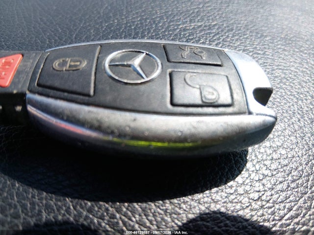 Продажа на аукционе авто 2012 Mercedes-benz C 250 Sport, vin: WDDGF4HB1CR202457, номер лота: 46129887