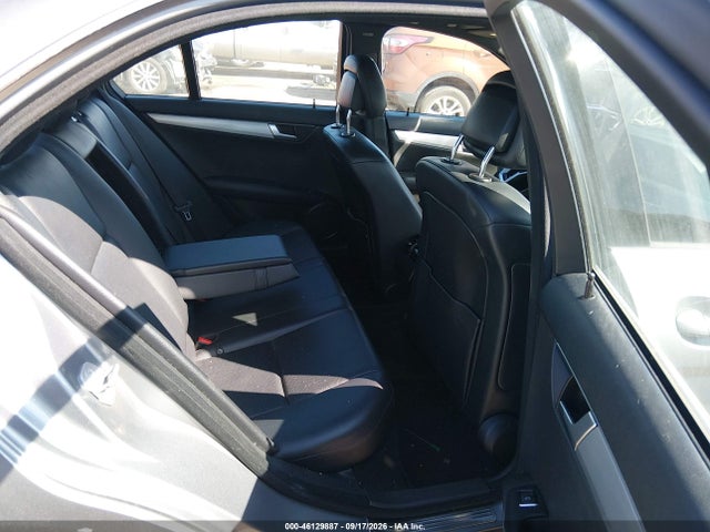 Продажа на аукционе авто 2012 Mercedes-benz C 250 Sport, vin: WDDGF4HB1CR202457, номер лота: 46129887