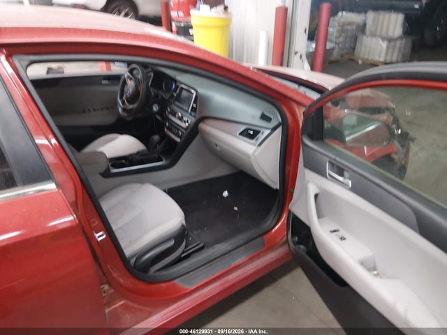 Hyundai SONATA SE 2019 5NPE24AF8KH792589 Image 5