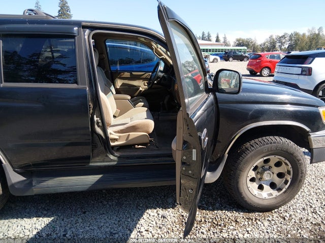 2000 Toyota 4runner Sr5 V6 მანქანა იყიდება აუქციონზე, vin: JT3HN86RXY0282902, აუქციონის ნომერი: 46129935