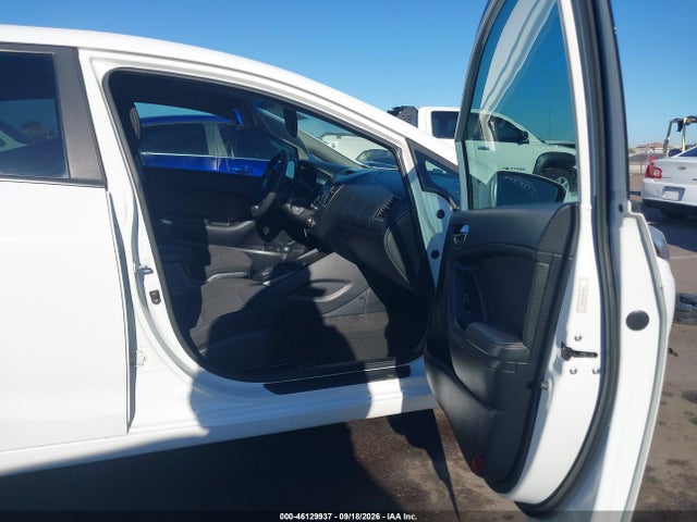 KIA FORTE LX 2016 KNAFK4A67G5614455 Image 5