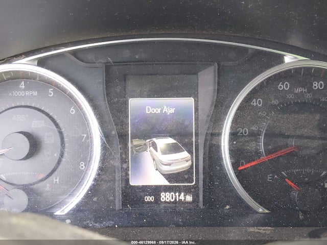 4T1BF1FK2FU941212 Toyota CAMRY SE