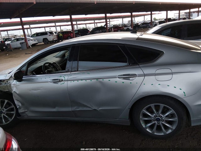 Продажа на аукционе авто 2017 Ford Fusion Se, vin: 3FA6P0H7XHR260415, номер лота: 46129979