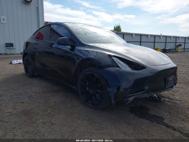 46130034 :رقم المزاد ، 7SAYGDEE8NF480200 vin ، 2022 Tesla Model Y Long Range Dual Motor All-wheel Drive مزاد بيع