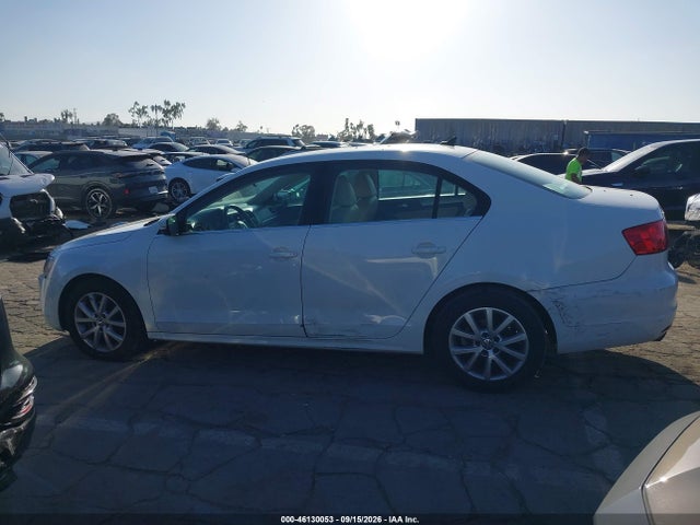 Продажа на аукционе авто 2013 Volkswagen Jetta 2.5l Se, vin: 3VWDP7AJ7DM425289, номер лота: 46130053