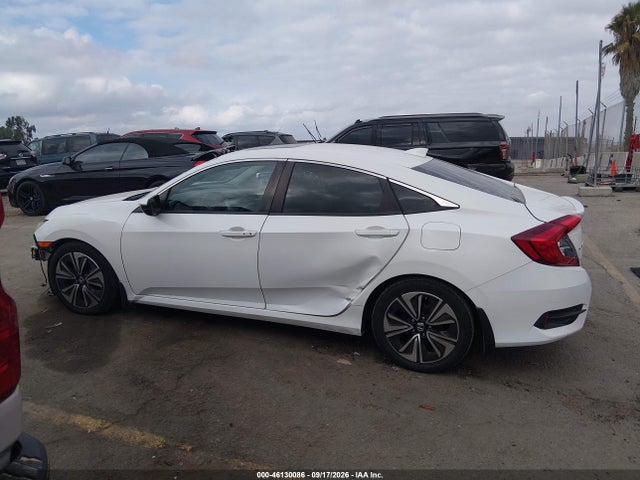 Продаж на аукціоні авто 2017 Honda Civic Ex-t, vin: 2HGFC1F30HH641165, номер лоту: 46130086