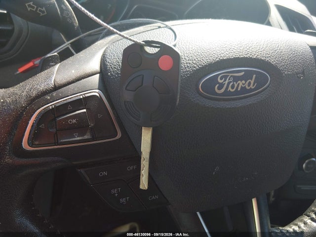 46130096 :رقم المزاد ، 1FMCU9G90HUE12686 vin ، 2017 Ford Escape Se مزاد بيع