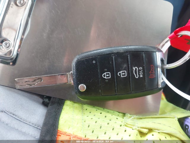 2018 Kia Optima Lx მანქანა იყიდება აუქციონზე, vin: 5XXGT4L33JG260136, აუქციონის ნომერი: 46130127