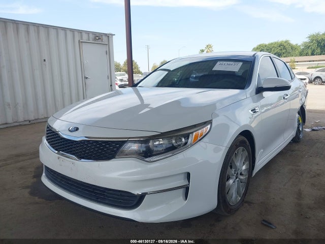 2018 Kia Optima Lx მანქანა იყიდება აუქციონზე, vin: 5XXGT4L33JG260136, აუქციონის ნომერი: 46130127