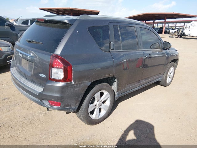 Jeep Compass Latitude 4x4 2017 1C4NJDEB3HD154646 Image 4