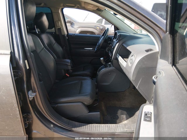Jeep Compass Latitude 4x4 2017 1C4NJDEB3HD154646 Image 5