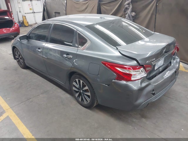 1N4AL3AP3JC238410 Nissan Altima 2.5 Sv