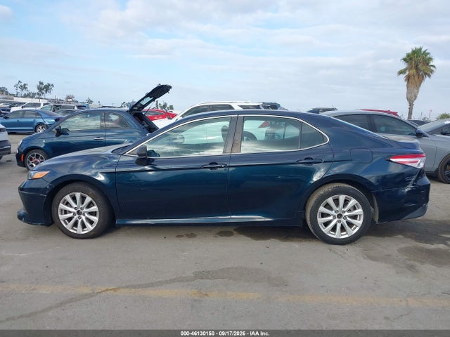 Toyota CAMRY LE 2019 4T1B11HK5KU744136 Image 14