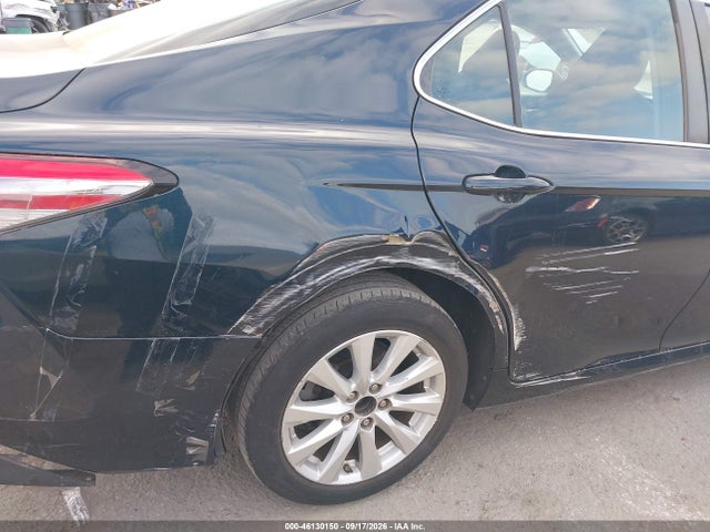 Toyota CAMRY LE 2019 4T1B11HK5KU744136 Image 6