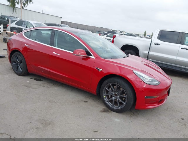 Tesla Model 3 Long Range/mid Range 2018 5YJ3E1EA6JF058543 главное изображение
