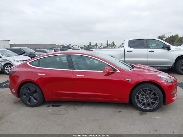 Tesla Model 3 Long Range/mid Range 2018 5YJ3E1EA6JF058543 Image 13