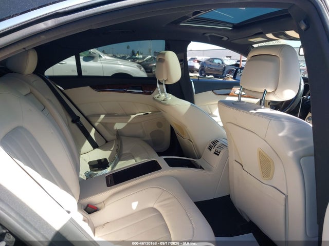 WDDLJ6HB7FA136072 Mercedes-Benz Cls 400 4matic
