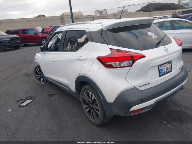 Продаж на аукціоні авто 2019 Nissan Kicks Sr, vin: 3N1CP5CU8KL545750, номер лоту: 46130174