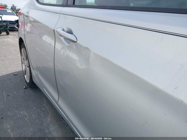 2013 Hyundai Elantra Limited მანქანა იყიდება აუქციონზე, vin: 5NPDH4AE7DH297398, აუქციონის ნომერი: 46130197
