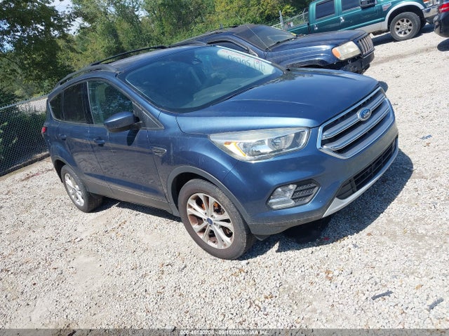Продажа на аукционе авто 2018 Ford Escape Se, vin: 1FMCU9GD1JUB17025, номер лота: 46130208