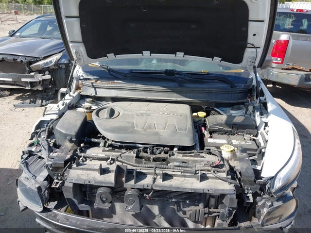 2015 Jeep Cherokee Trailhawk მანქანა იყიდება აუქციონზე, vin: 1C4PJMBS3FW570968, აუქციონის ნომერი: 46130229