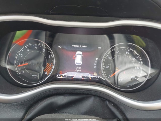 2015 Jeep Cherokee Trailhawk მანქანა იყიდება აუქციონზე, vin: 1C4PJMBS3FW570968, აუქციონის ნომერი: 46130229