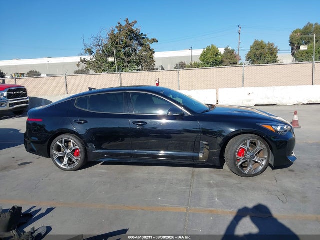 2021 Kia Stinger Gt მანქანა იყიდება აუქციონზე, vin: KNAE35LCXM6092220, აუქციონის ნომერი: 46130231