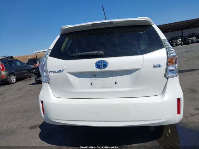 Продажа на аукционе авто 2013 Toyota Prius V Five, vin: JTDZN3EU1D3264497, номер лота: 46130261