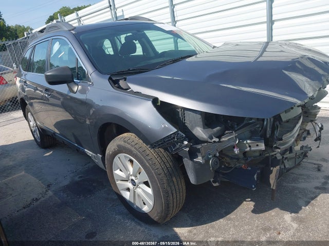 46130367 :رقم المزاد ، 4S4BSAAC2J3357967 vin ، 2018 Subaru Outback 2.5i مزاد بيع