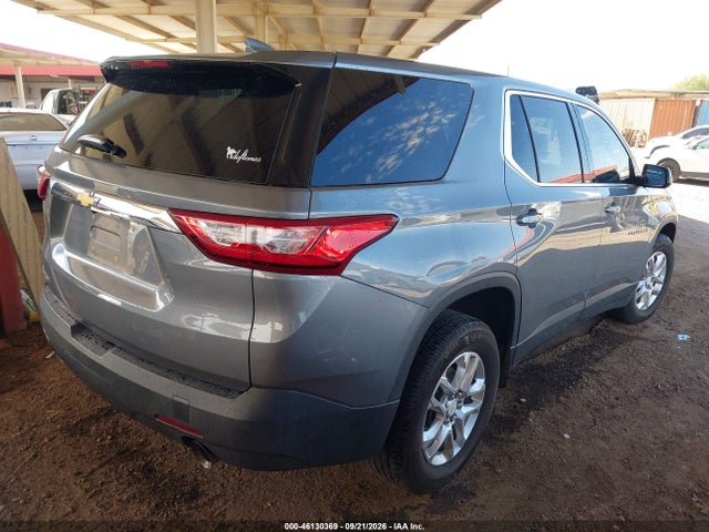 Chevrolet Traverse Ls 2018 1GNERFKWXJJ199089 Image 4
